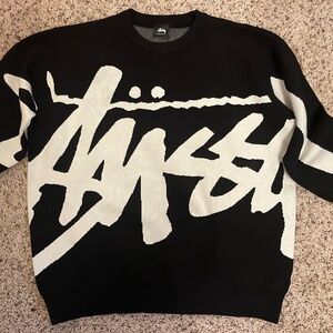Stüssy black and white knitted sweater (SIZE S)